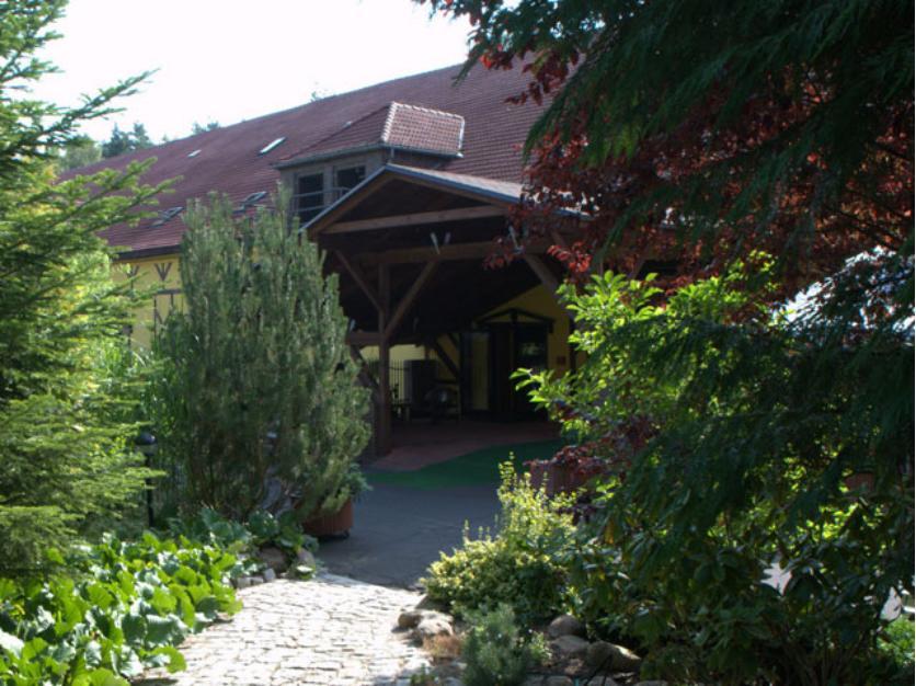 Hotel Keszyca Lesna Екстер'єр фото