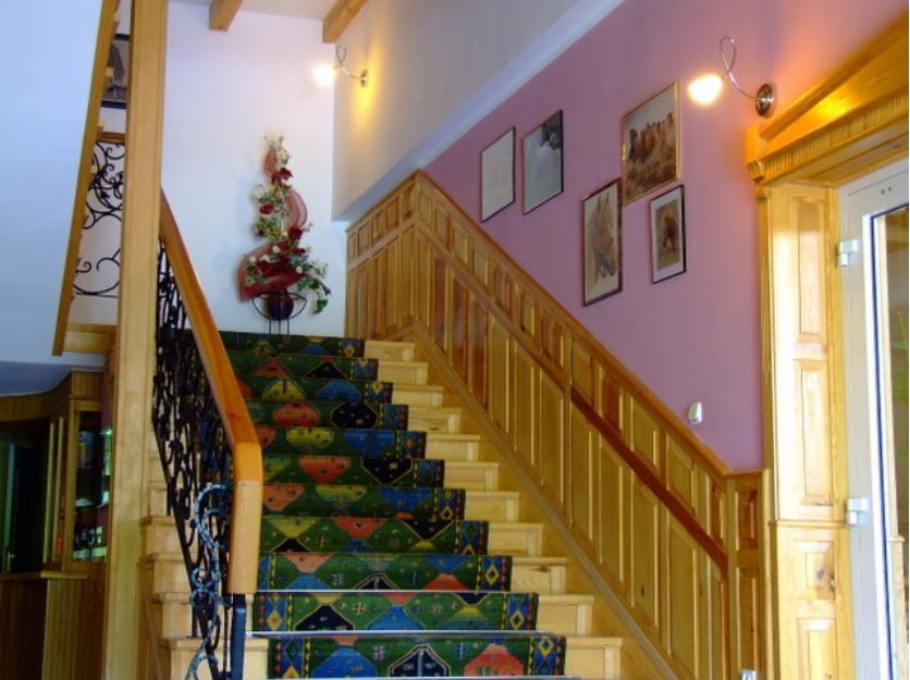 Hotel Keszyca Lesna Екстер'єр фото