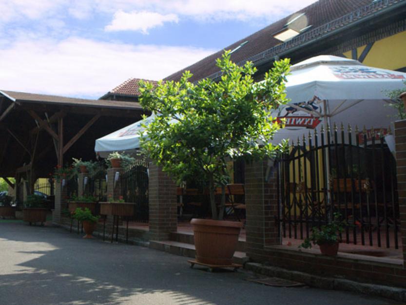 Hotel Keszyca Lesna Екстер'єр фото